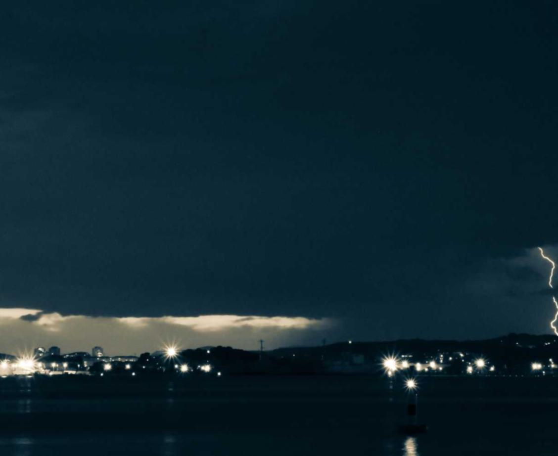 异能都市辅助- 风暴魔域2如何注册账号