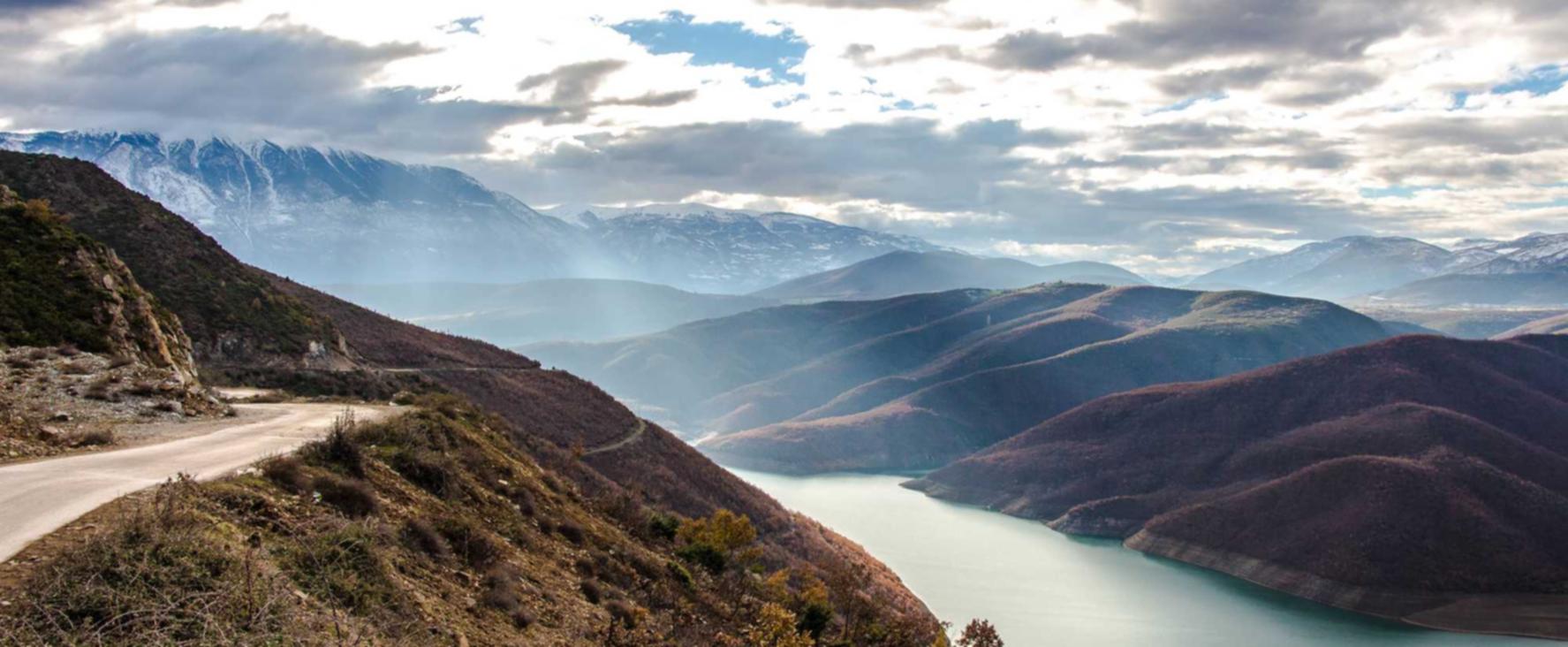 沐鸣2社交媒体分析：如何使用社交媒体分析提高延迟效果