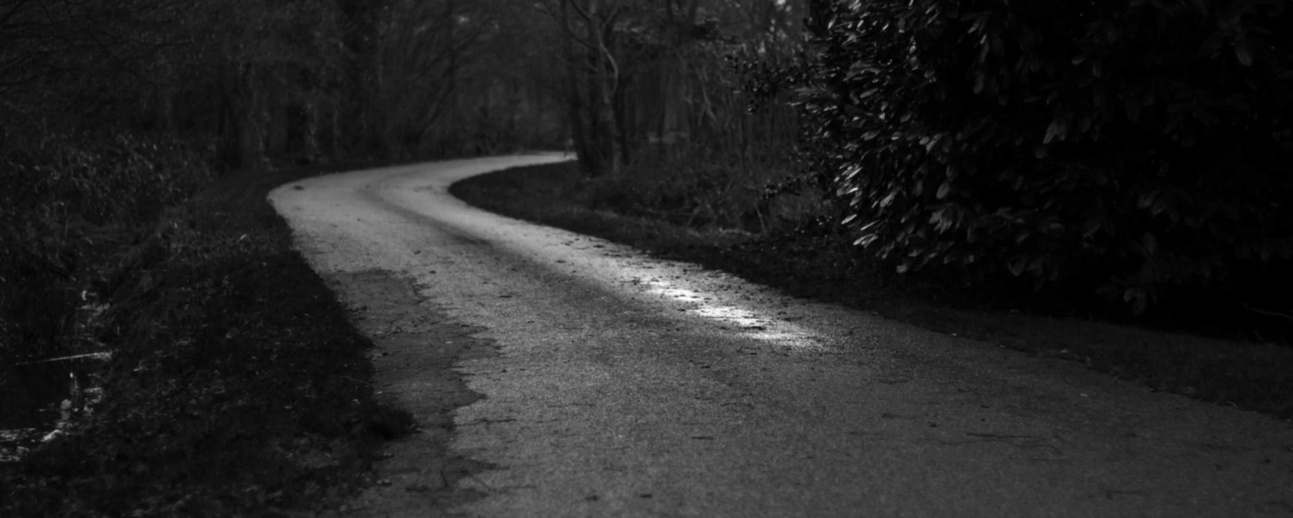 日日顺通信实名账号：拳头账号注册平台中文