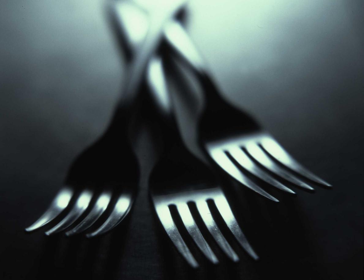 构建弹性网络架构，有效抵御DDoS攻击